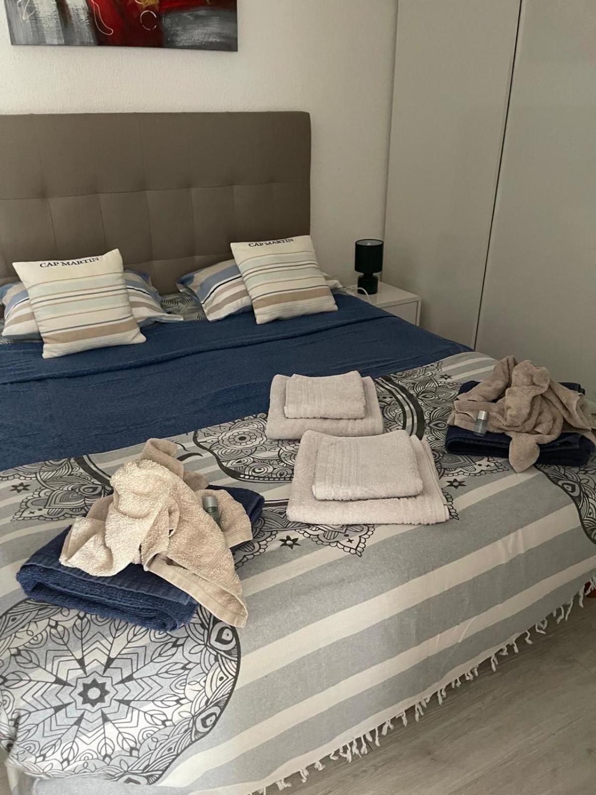Au Reveil Des Cigales Hotel Saint Aygulf Kültér fotó