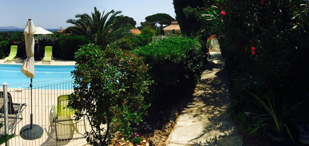 Au Reveil Des Cigales Hotel Saint Aygulf Kültér fotó