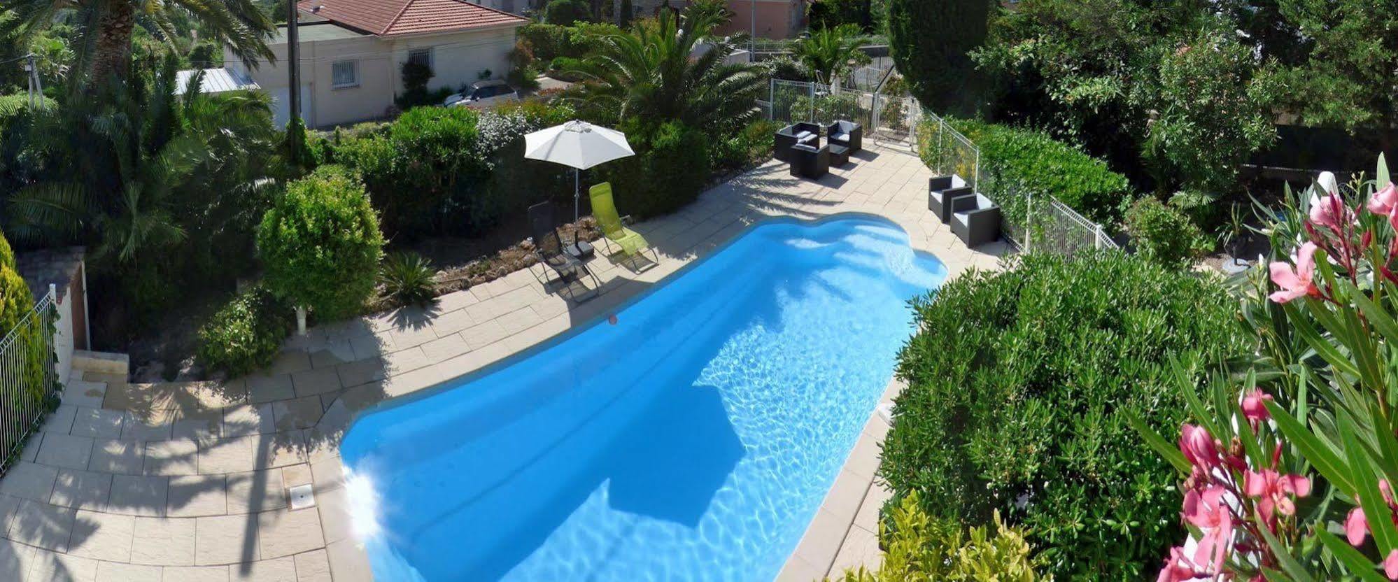 Au Reveil Des Cigales Hotel Saint Aygulf Kültér fotó